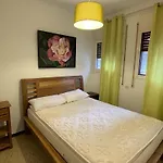 Cerca Del Mar Con Solarium Y Patio, Ideal Vacaciones En - Es-9-173 * Cambrils