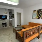 Vakantiehuis Cerca Del Mar Con Solarium Y Patio, Ideal Vacaciones En - Es-9-173 *