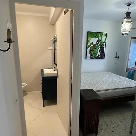 Cerca Del Mar Con Solarium Y Patio, Ideal Vacaciones En - Es-9-173 Tatil Evi