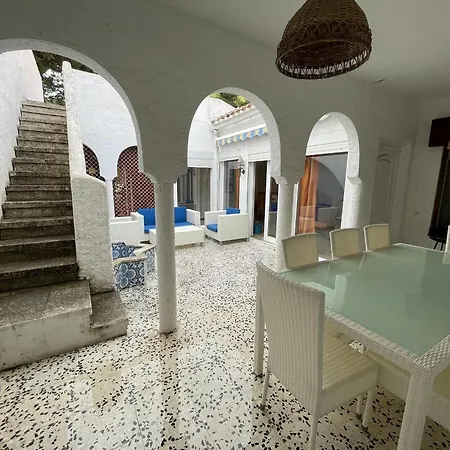 Cerca Del Mar Con Solarium Y Patio, Ideal Vacaciones En - Es-9-173 Vakantiehuis Cambrils