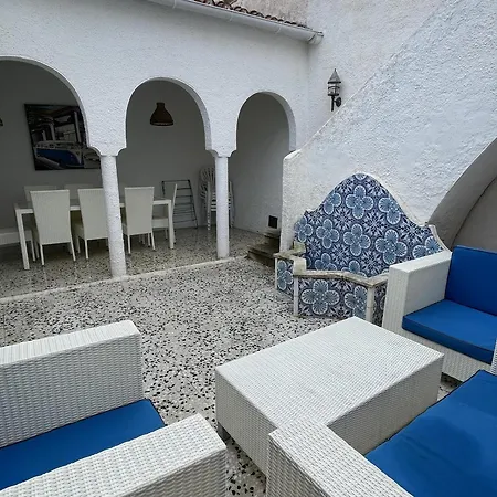 Cerca Del Mar Con Solarium Y Patio, Ideal Vacaciones En - Es-9-173